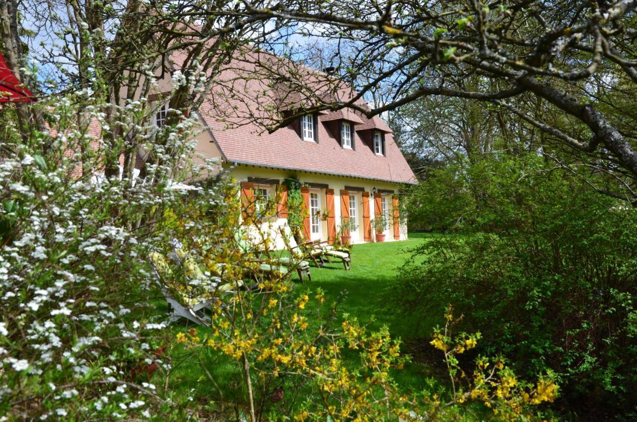 Le Clos Fleuri Bed & Breakfast Giverny Bagian luar foto